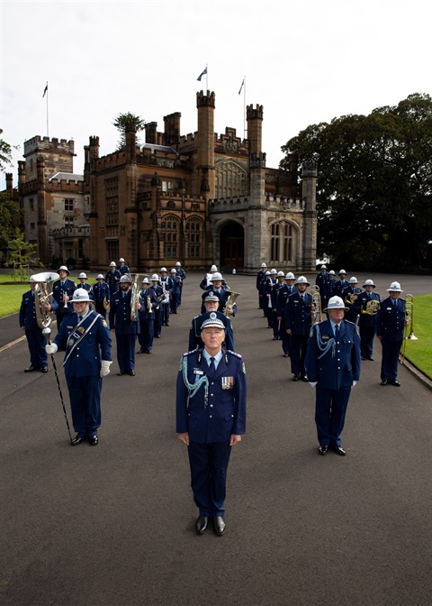20210218-NSWPF-Band-at-Gov-House-05-With-Commissioner-straight.jpg